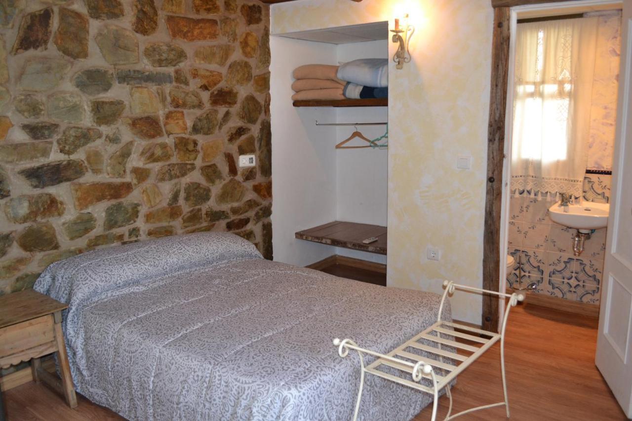 Albergue La Jarilla Пласенсуэла Экстерьер фото
