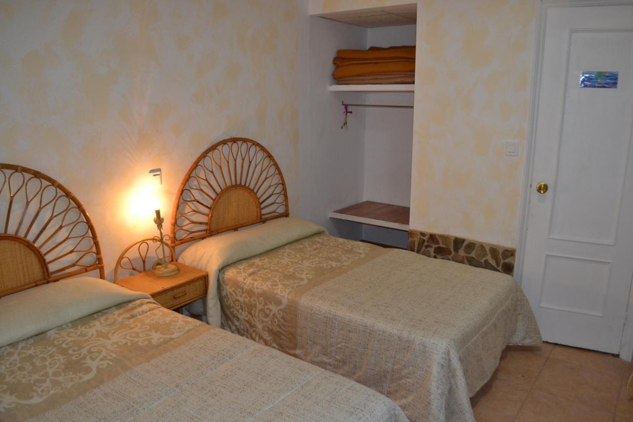 Albergue La Jarilla Пласенсуэла Экстерьер фото